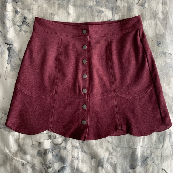 American Eagle Suede Skirt - Picture 1 of 4